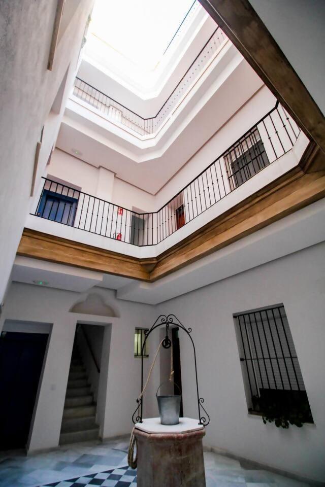 Sh Cruz Moderno Apartmento Cerca Del Mercado Cadiz Bagian luar foto