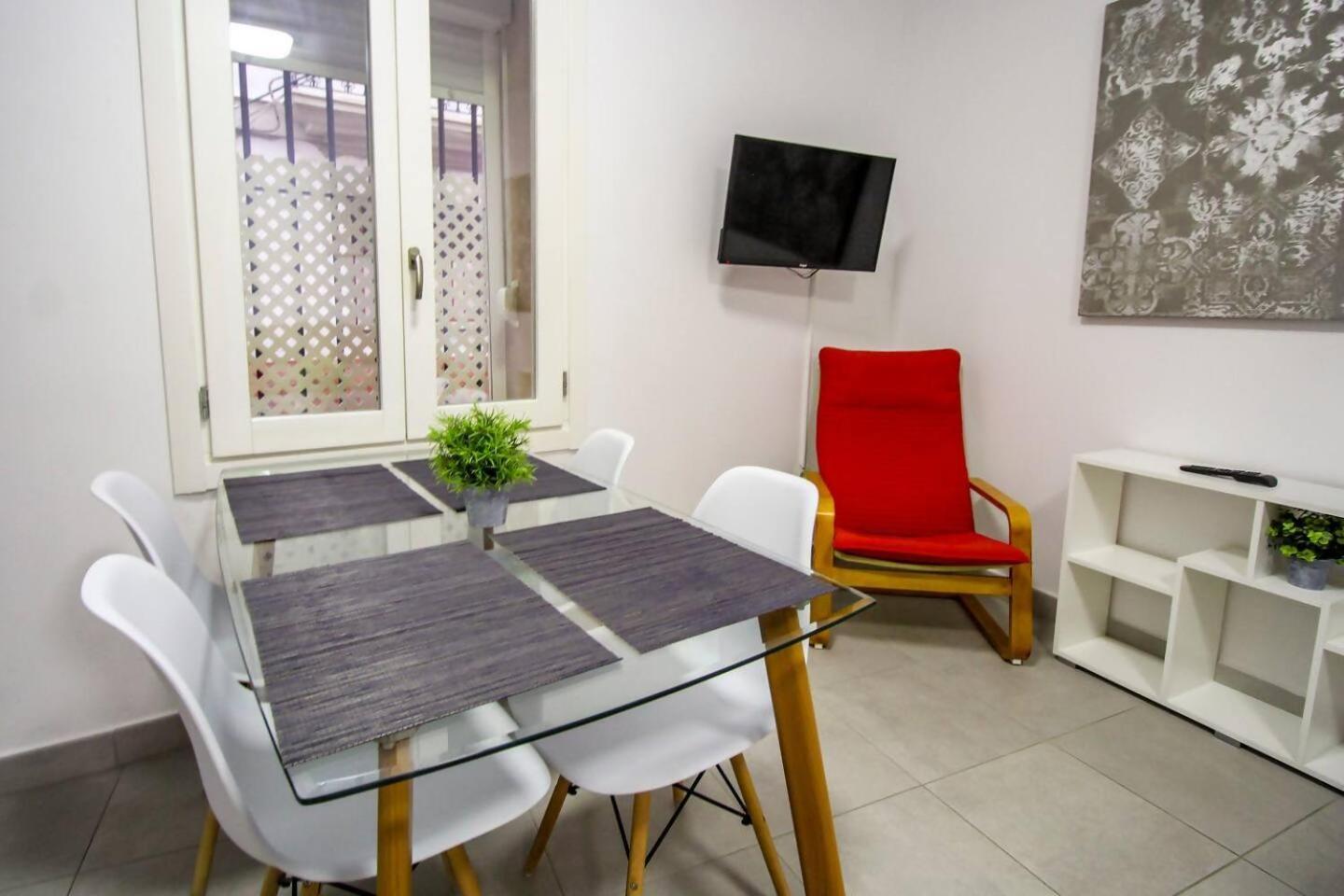 Sh Cruz Moderno Apartmento Cerca Del Mercado Cadiz Bagian luar foto
